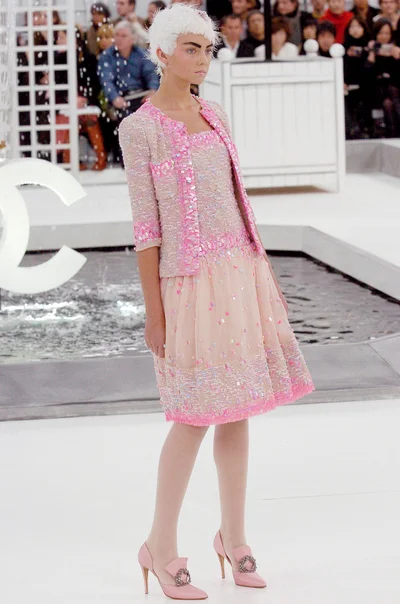 Look 9